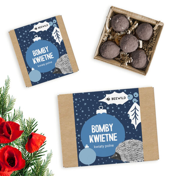 Kartoniki ze świątecznymi motywami i napisem BOMBY KWIETNE